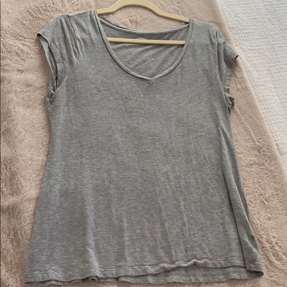 Grey T